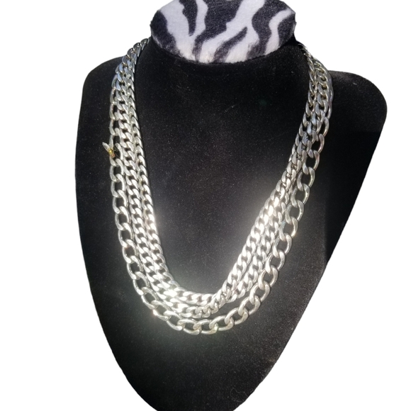 STAINLESS STEEL LAYERED CUBAN CHAIN NECKLACE - Picture 1 of 5